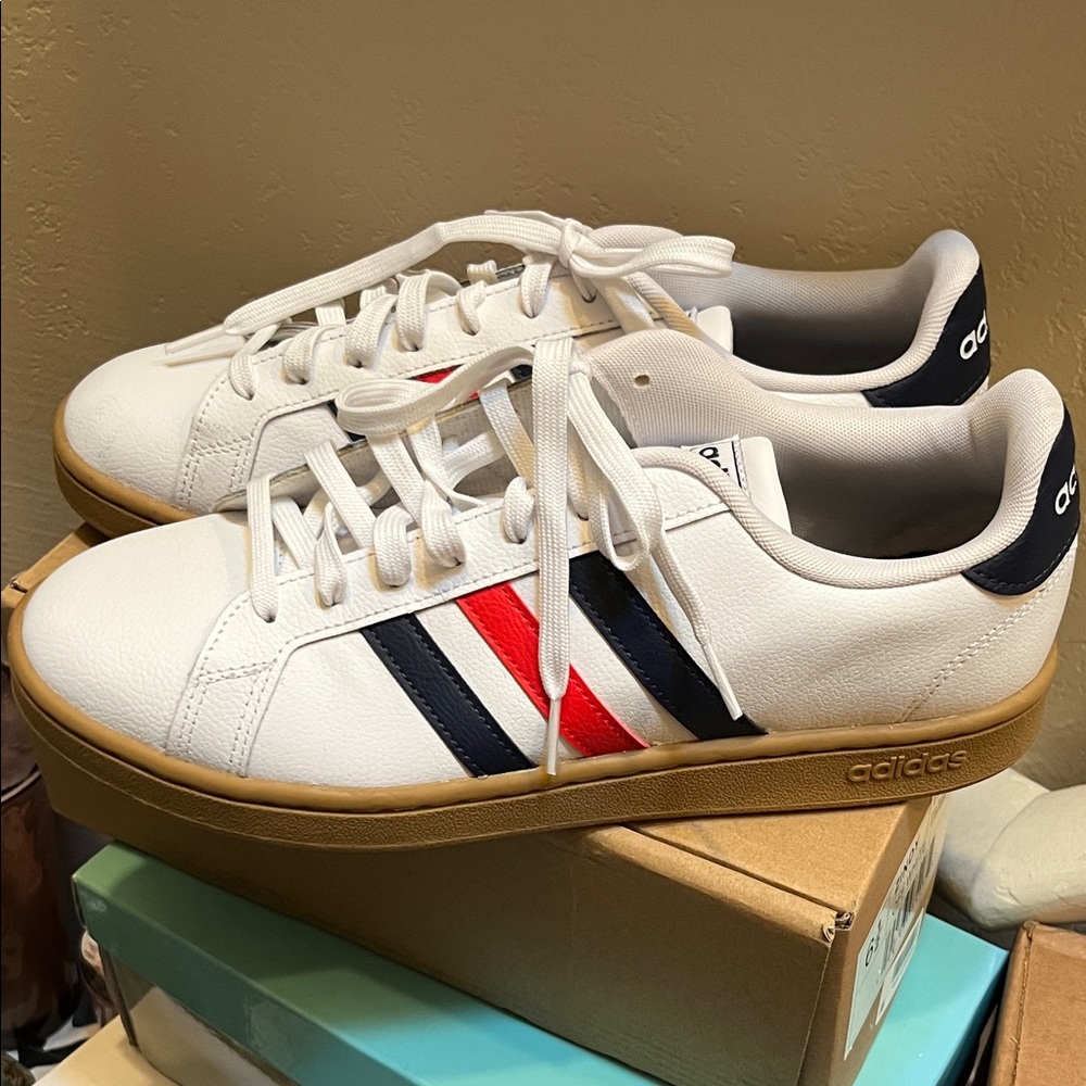Adidas Men's White Sneakers with Red and Blue Stripes